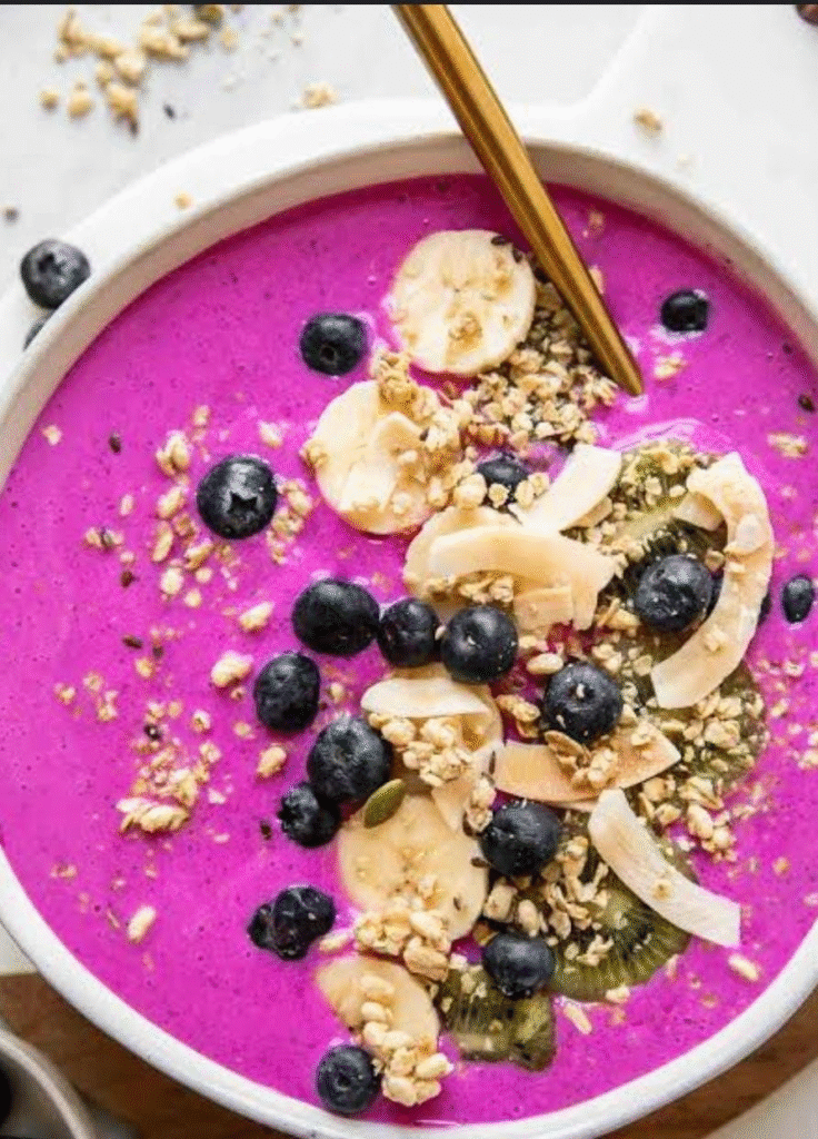Pitaya ( Dragon Fruit ) Smoothie Bowl - Recipe